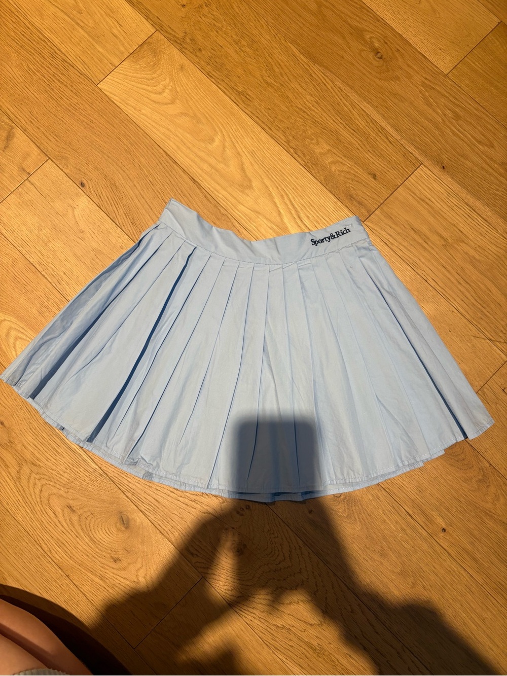 Sporty and rich Anae skirt. Like new XS - Picture 4 of 8